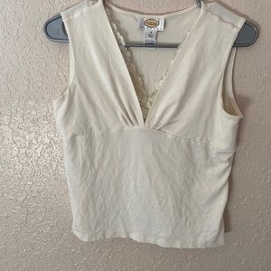 Sleeveless blouse